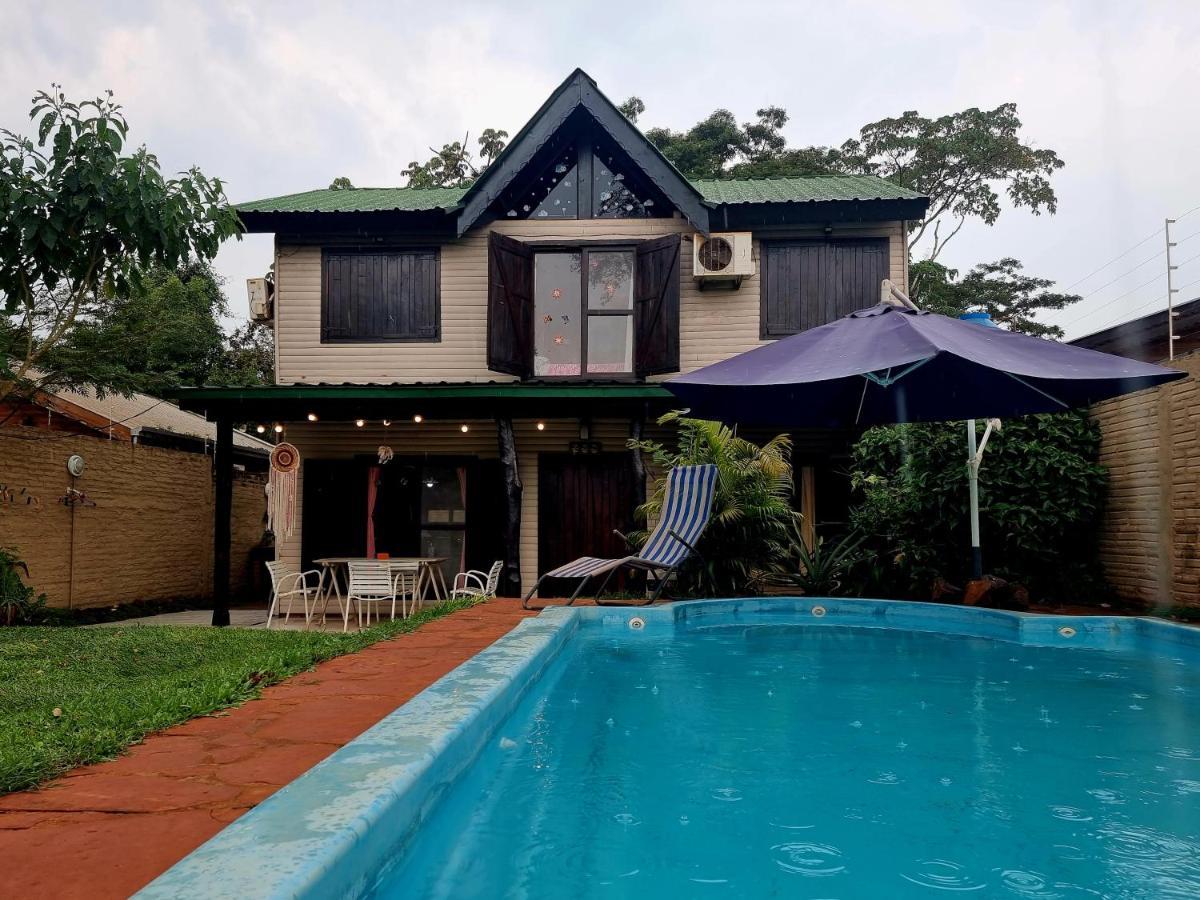 La Morada Del Sol Villa Puerto Iguazu Exterior photo