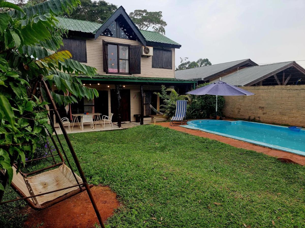 La Morada Del Sol Villa Puerto Iguazu Exterior photo